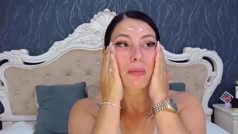 Laura online show from 07.20.26
