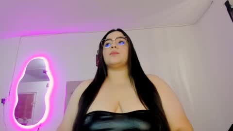 laurenlaine online show from 02.02.25