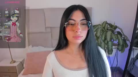 laurenn_smitth online show from 09.16.25