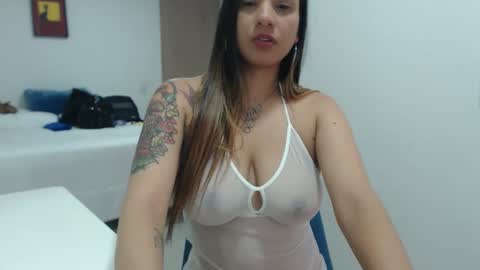 Lauren online show from 12.17.25