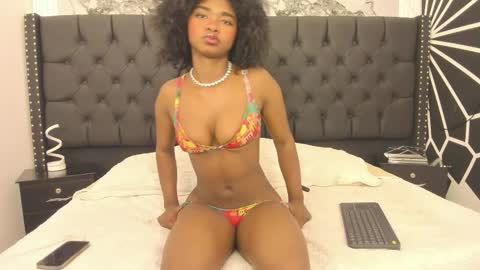 Lauren  online show from 02.17.26