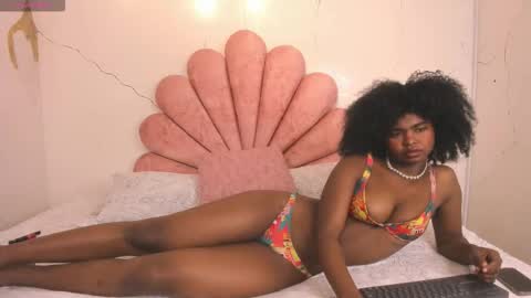 Lauren  online show from 03.04.26