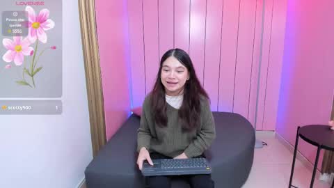 Snapshot of laurent_scott_ chatting on 10.06.25 laurent_scott_ online show from 10.06.25