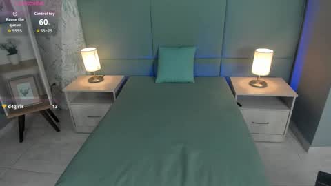 Snapshot of laurent_scott_ chatting on 11.08.25 laurent_scott_ online show from 11.08.25