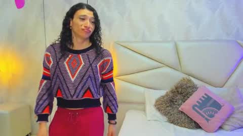 Laurent online show from 12.02.25