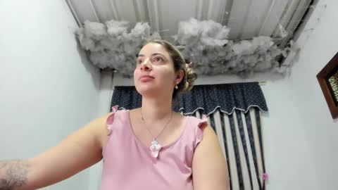 Lauu G online show from 05.20.26