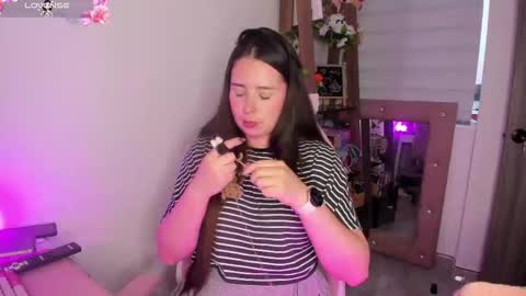          online show from 10.17.25