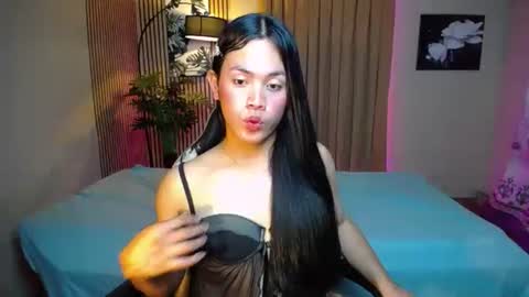 LUXX online show from 10.01.25
