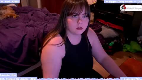 Snapshot of lavendermei chatting on 10.23.25 LavenderMei online show from 10.23.25