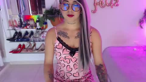 Snapshot of laveneno_ortiz07 chatting on 12.03.24 Cristina online show from 12.03.24