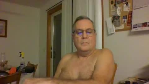 Snapshot of lawnboy62 chatting on 12.05.24 lawnboy62 online show from 12.05.24