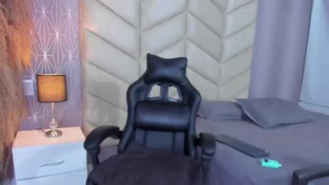 laya online show from 11.12.25