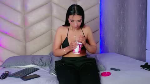 laya online show from 12.03.25