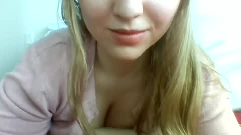 Snapshot of layannalea chatting on 02.03.25 layannalea online show from 02.03.25