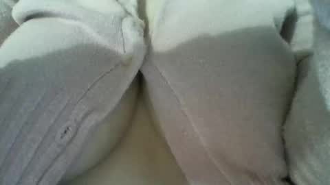 layannalea online show from 03.21.26