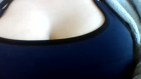 layannalea online show from 05.22.26