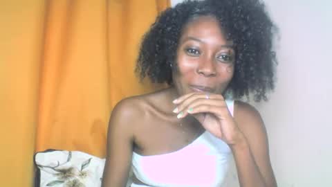 layannek online show from 10.01.25