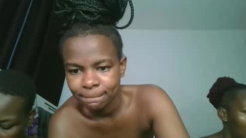 Snapshot of layla_cutiee chatting on 02.20.26 layla_cutiee online show from 02.20.26