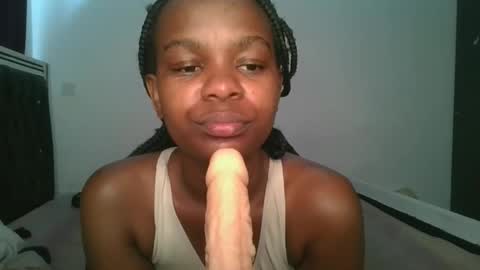 Snapshot of layla_cutiee chatting on 03.02.26 layla_cutiee online show from 03.02.26