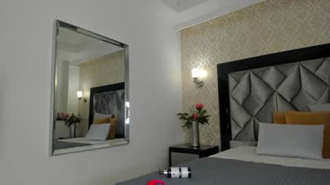 Layla Mackenzie  online show from 10.06.25