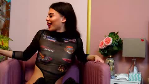 LaylaaDiamond online show from 11.11.25