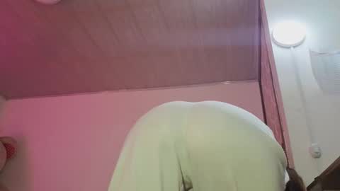 laylafoxy_tay online show from 11.05.25