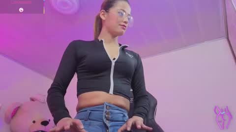 laylafoxy_tay online show from 11.11.25