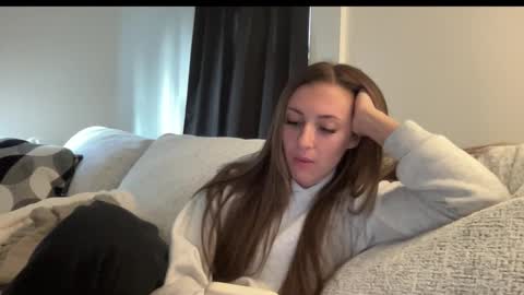 laylahlaylah1 online show from 11.06.25