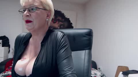 Snapshot of laylamadisonx chatting on 01.25.25 Layla online show from 01.25.25