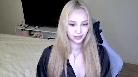Snapshot of laylapretty001 chatting on 06.08.26 LaylaPretty001 online show from 06.08.26