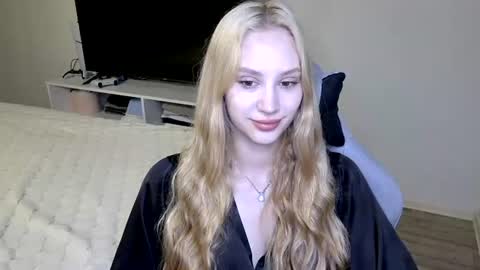 Snapshot of laylapretty001 chatting on 06.15.26 LaylaPretty001 online show from 06.15.26