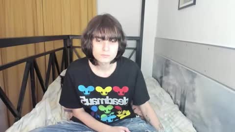 Alex online show from 10.17.25