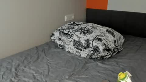 Alex online show from 04.17.26