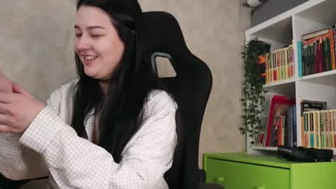 Lisa online show from 03.04.26