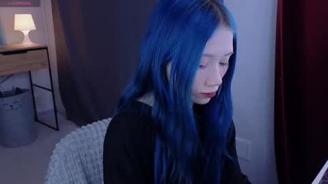 Snapshot of le_chan chatting on 10.13.25 felixe online show from 10.13.25