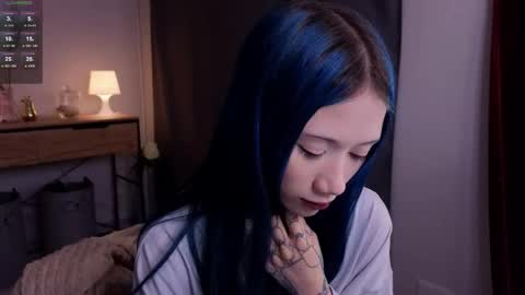 Snapshot of le_chan chatting on 11.11.25 felixe online show from 11.11.25