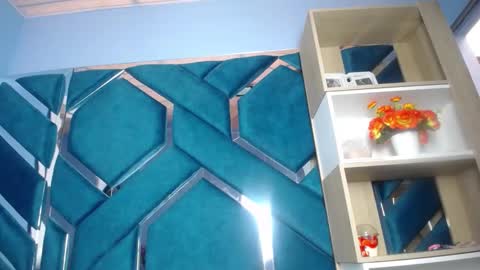 lea sewwtly online show from 09.20.25