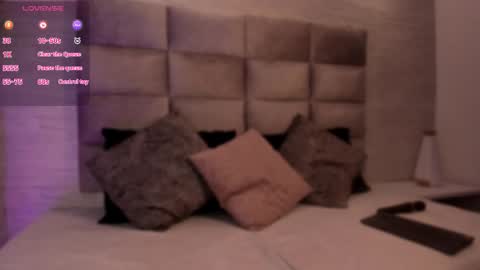 Snapshot of lea_walkerr chatting on 10.25.25 lea_walkerr online show from 10.25.25