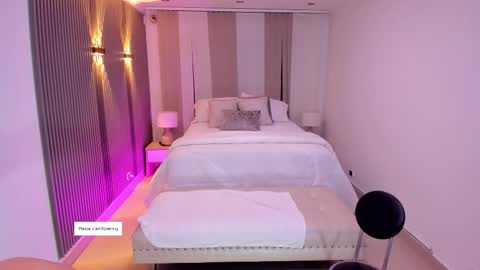 Snapshot of leah_greyy chatting on 02.18.26 Leah Greyy online show from 02.18.26