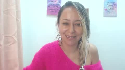 leah_susman online show from 03.01.25