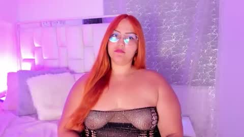 Leah  online show from 10.04.25