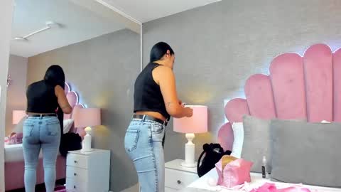 Snapshot of leahfontana chatting on 02.08.25 Leah Fontana online show from 02.08.25