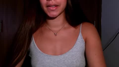 Snapshot of leanaalhub chatting on 11.12.25 leanaalhub online show from 11.12.25