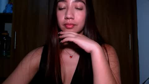 Snapshot of leanaalhub chatting on 11.20.25 leanaalhub online show from 11.20.25