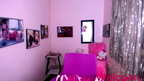 Snapshot of leandra_sex chatting on 12.26.24 Leandra online show from 12.26.24