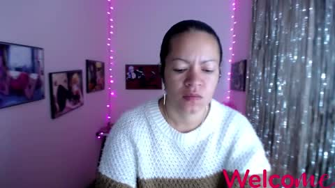 Snapshot of leandra_sex chatting on 02.18.25 Leandra online show from 02.18.25