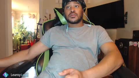 Learoy online show from 12.15.24