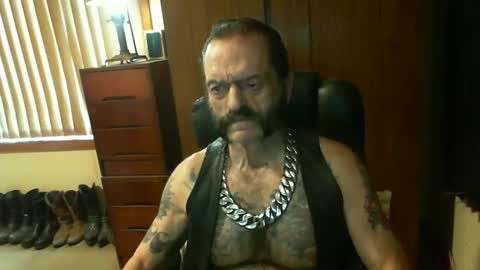 leathergreaser online show from 12.06.24