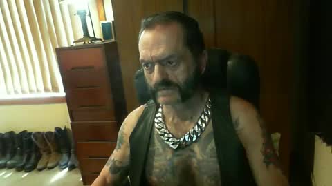 leathergreaser online show from 12.06.24
