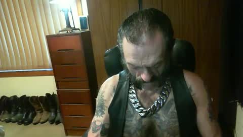 leathergreaser online show from 12.08.24